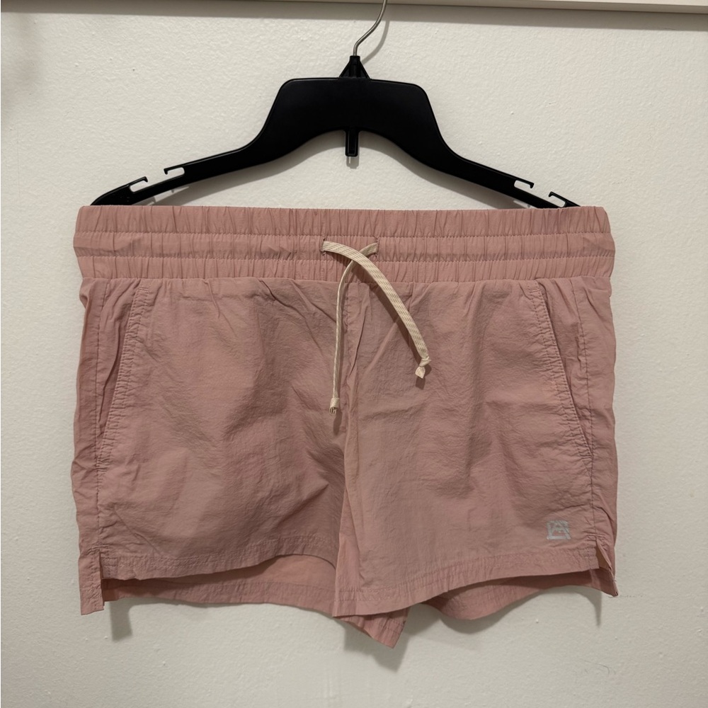 Avalanche Women's Blush Athletic Shorts